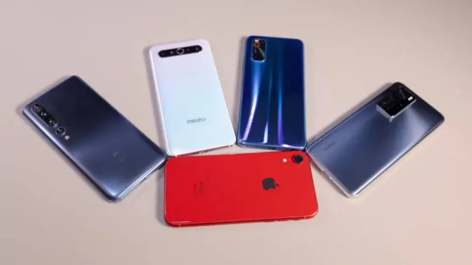 我的iPhone和安卓都变“色”了……