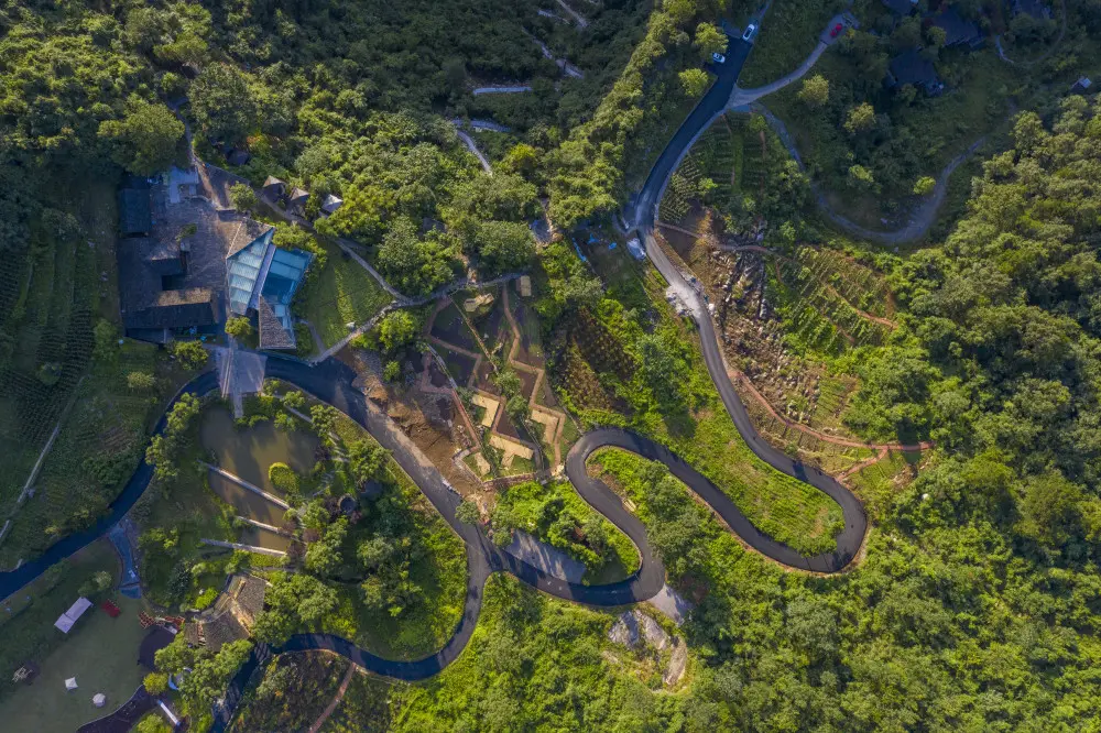 念好“山”字经 加快奔小康-重庆武陵山区城镇群生态脱贫记