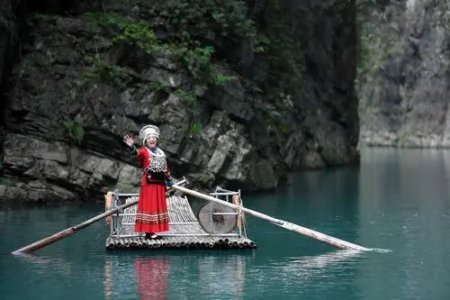 念好“山”字经 加快奔小康-重庆武陵山区城镇群生态脱贫记