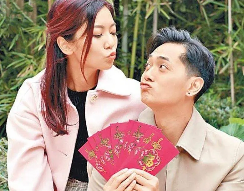 恭喜！37岁TVB小生下月将完婚，过大礼豪赠金猪给未婚妻