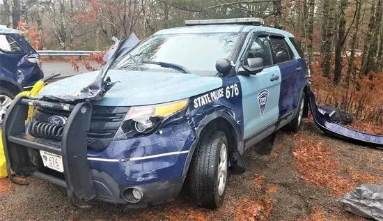 一辆特斯拉撞上警车？全自动驾驶被推上风口浪尖，它还香吗？