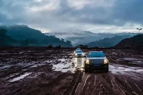 人财两空？小心！这样做变成泡水车！史上最全雨季行车锦囊