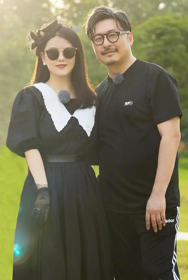 李湘回应王岳伦退出关联公司争议：我们好好的