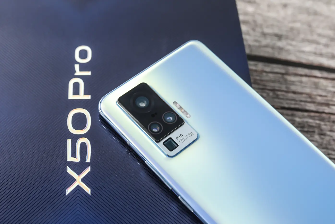 vivo X50 Pro优势盘点！除了高颜值还有微云台