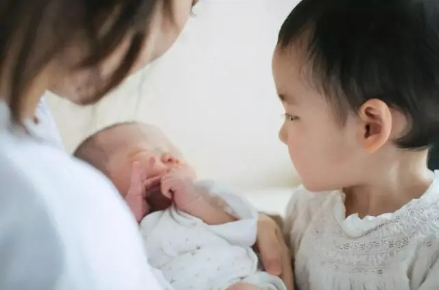 一儿一女已经不是首选，“最强二胎组合”已经诞生，你家是哪种？