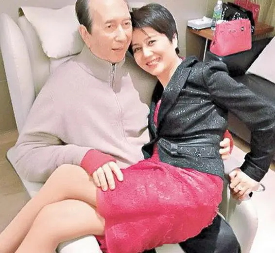 奚梦瑶谈产后抑郁，婆婆四太梁安琪从不坐月子，真是富贵险中求