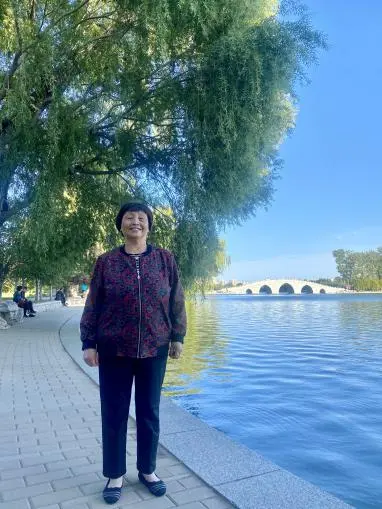 成为母亲后，活到100岁是她眼下最重要的目标