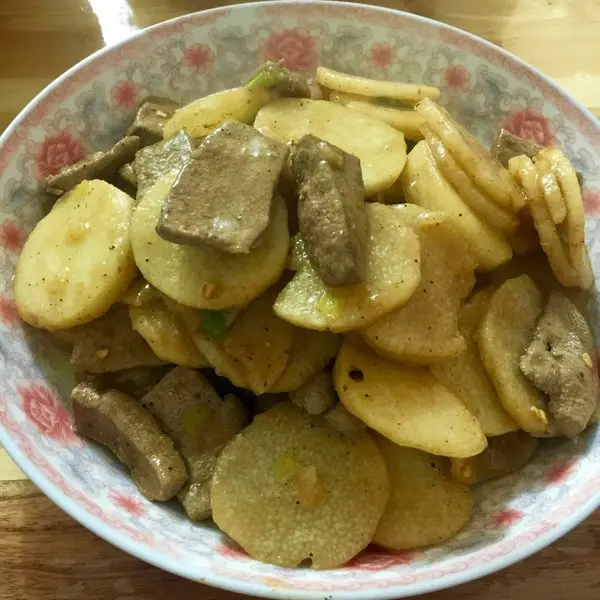 冬季进补，少吃猪肉牛肉，多吃它，气血双补，肝脏也健康了