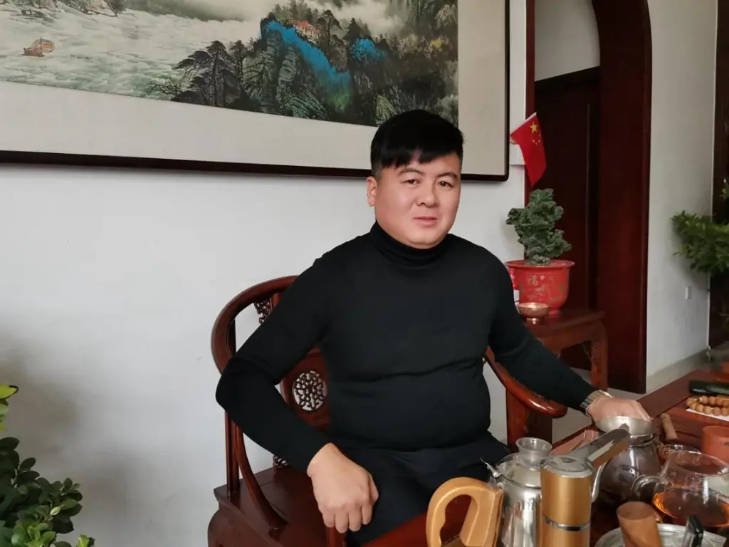 这个车队老板为何连续购买18辆同一品牌渣土车？