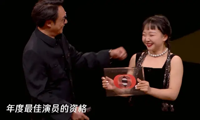 《演员2》决赛最全回顾：胡杏儿获年度冠军，尔冬升三兄弟罕合体