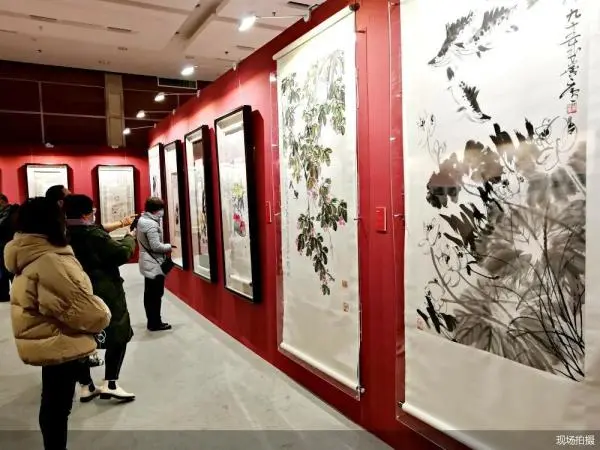 齐白石、李苦禅、许麟庐“三人行”艺术联展荣宝斋启幕