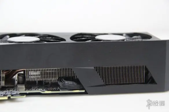 光追何惧技嘉 RTX 3060 Ti 魔鹰 PRO评测