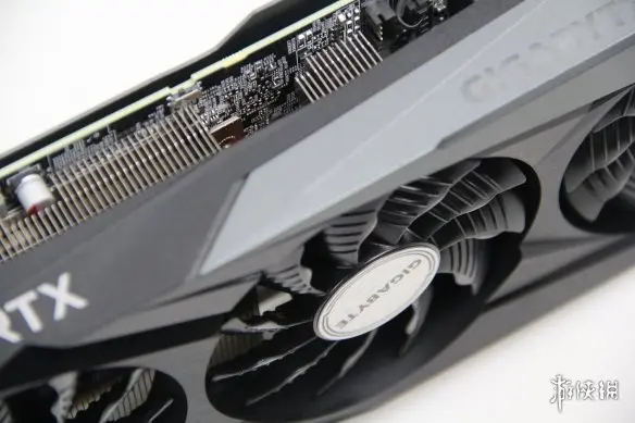 光追何惧技嘉 RTX 3060 Ti 魔鹰 PRO评测