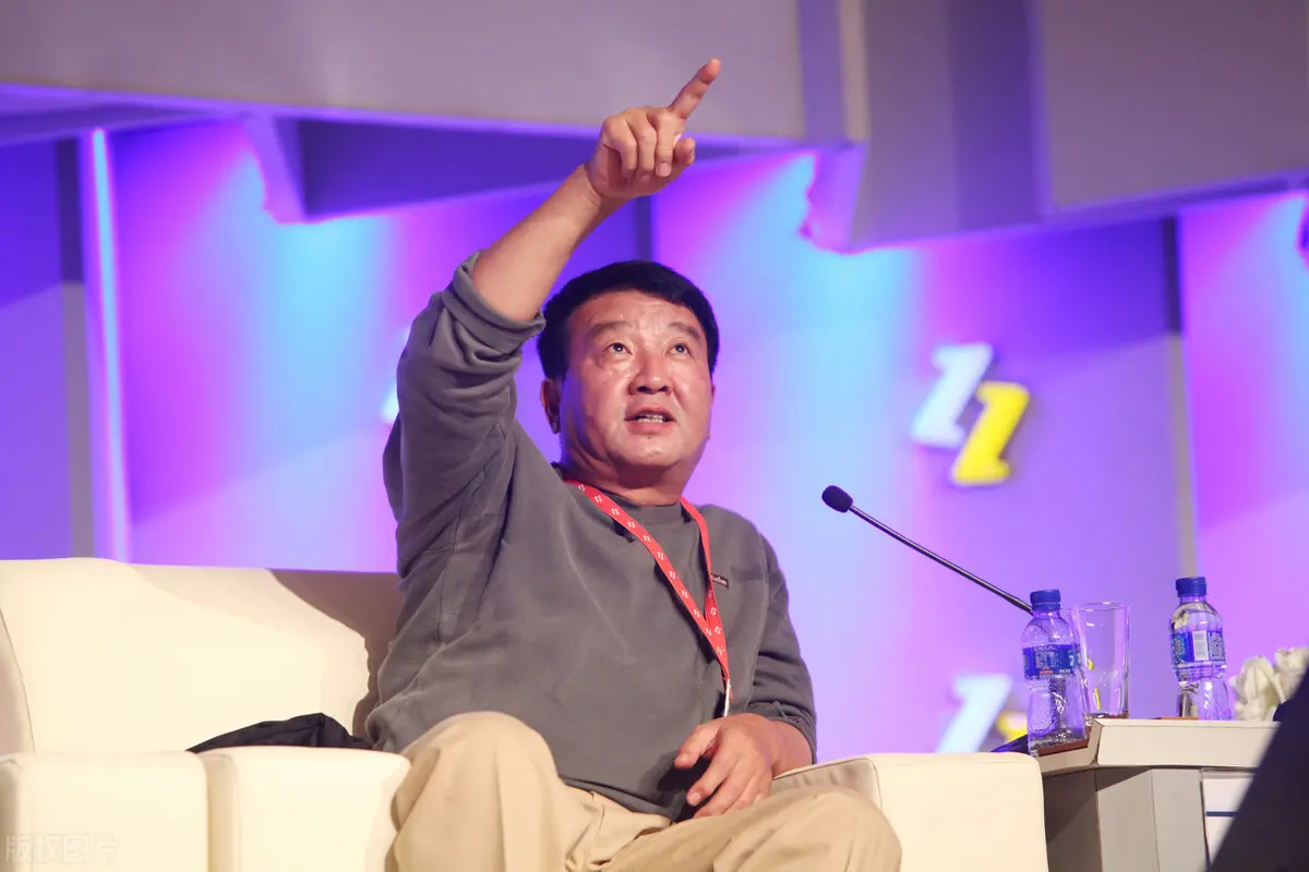 穷人和富人有什么差别？前河北首富透露，都是“种菜养鸭”！