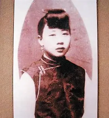 3次从妓，3次嫁人，3次丧夫，死后轰动全国，一生传奇辗转漂泊