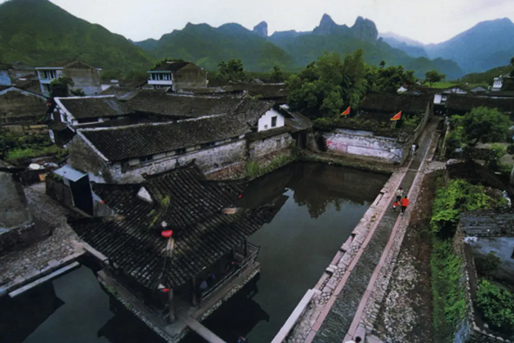 浙江“著名”景区走红，人称温州“瑰宝之景”，距市中心23公里