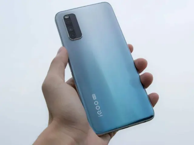5G發展越來越快，可這些5G手機別亂選，都是高價低配！