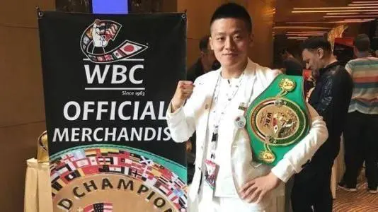 最新！WBC拳王连线专业格斗教练，表明挑战武当道长陈师行就是为了打假