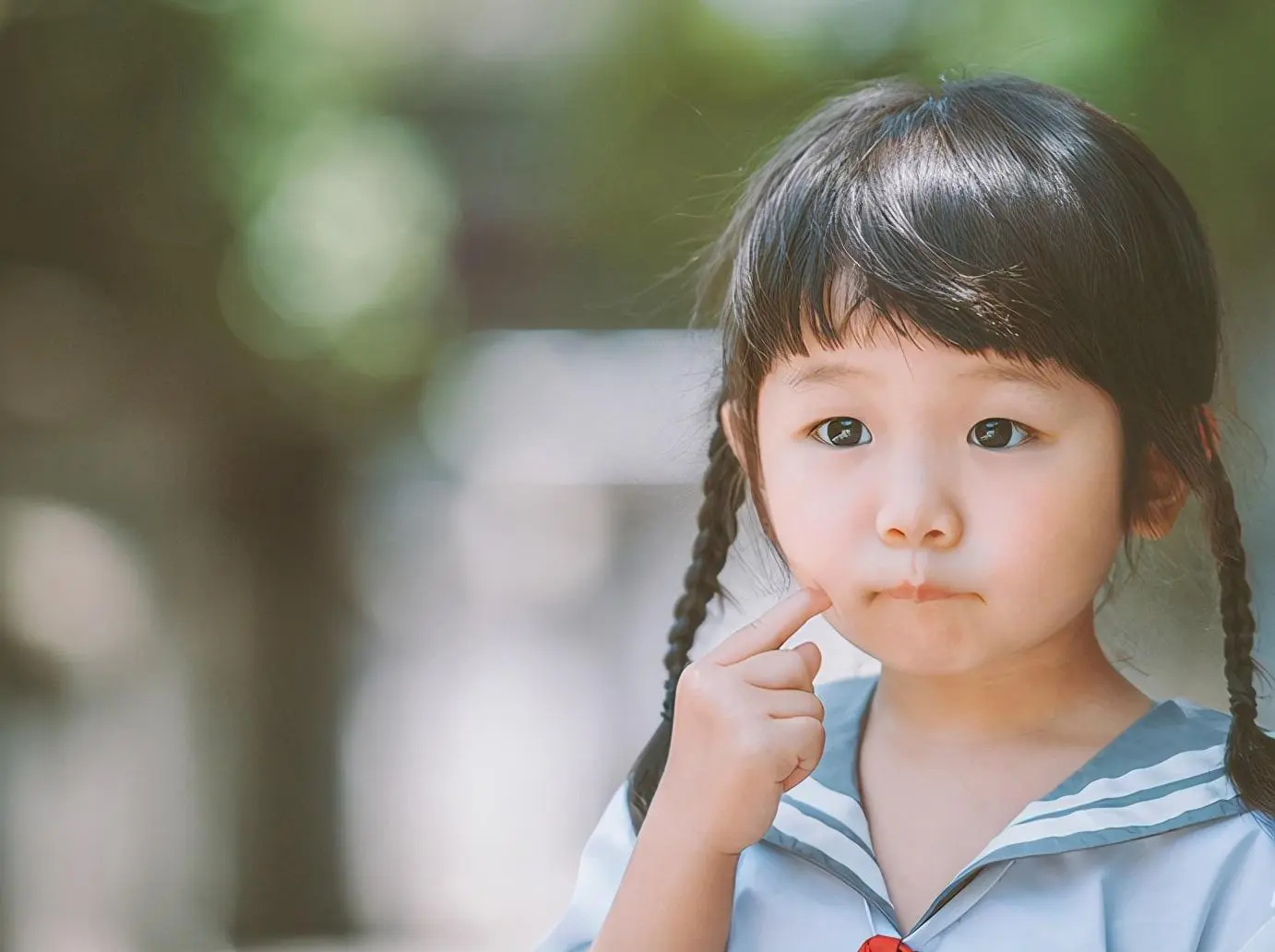 女性该如何克服自卑上热搜，桑德伯格说：自卑让女性损失了好多钱