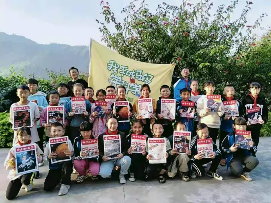 “乐享科学-我和妈妈学科学”活动收官