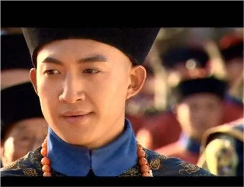 葬在北京平谷一个不知名的农村，他竟是康熙小儿子，比乾隆小5岁