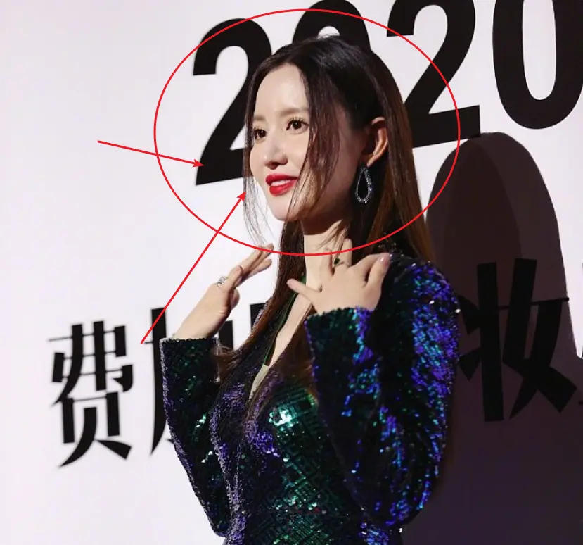 美妆盛典生图：众女星造型用力过度，失去美感，而平淡的她却碾压全场！