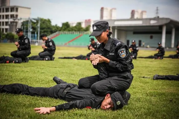 司法警校相关专业通过“联考”入警，发展方向主要是监狱警察吗