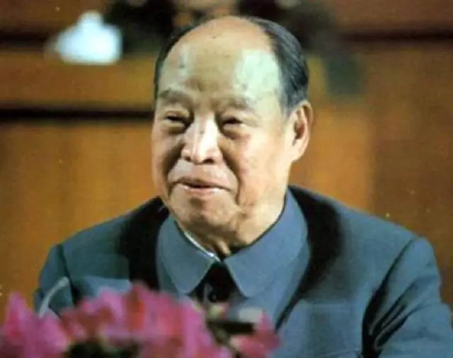 梁思成告诫彭真市长说：50年后，历史将证明我是对的，你是错的