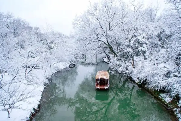 一下雪，中国就穿越了千年！