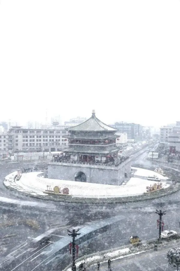 一下雪，中国就穿越了千年！