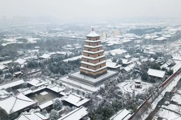 一下雪，中国就穿越了千年！