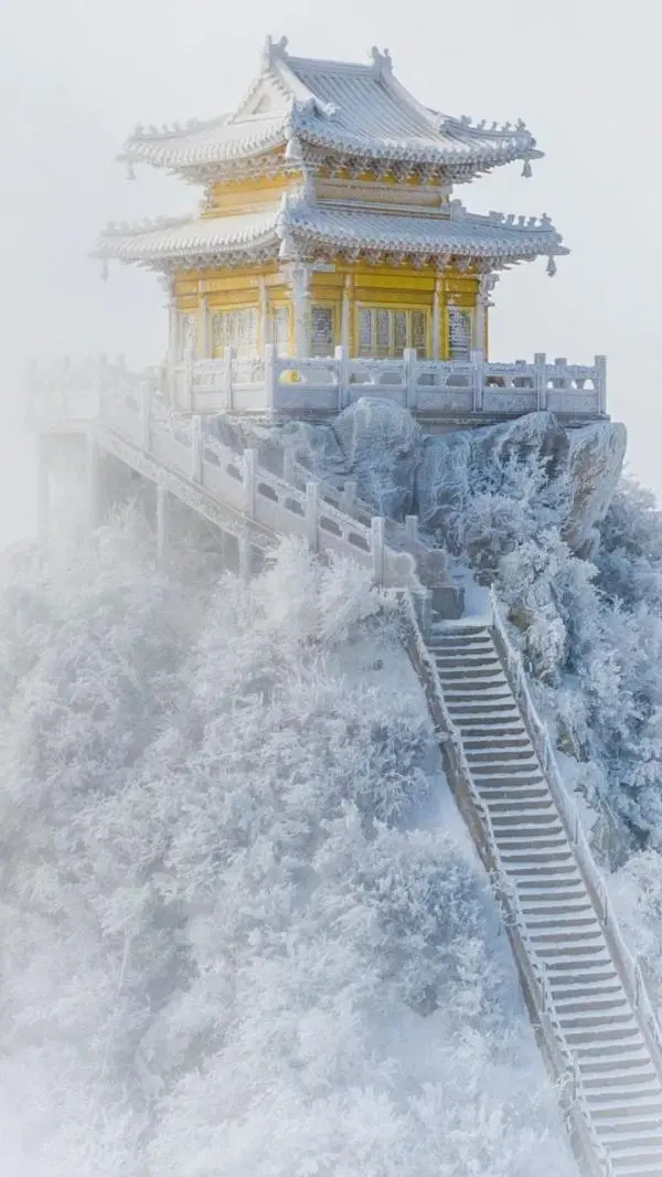 一下雪，中国就穿越了千年！