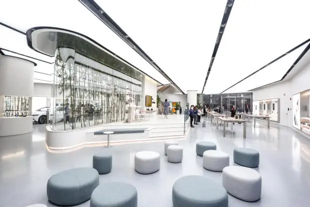 打造有温度的零售，华为旗舰店·成都万象城火热开幕