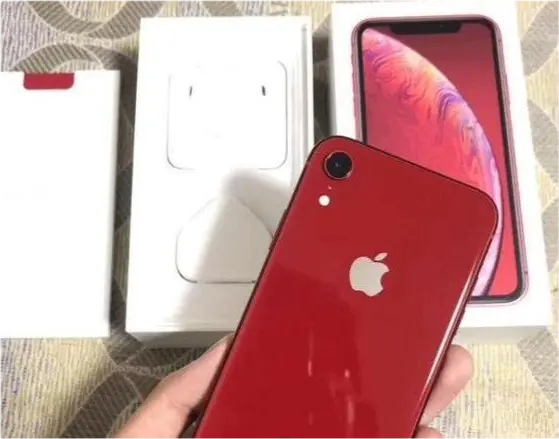 从6499跌至3699元，最具性价比的iPhone诞生，苹果良心发现？