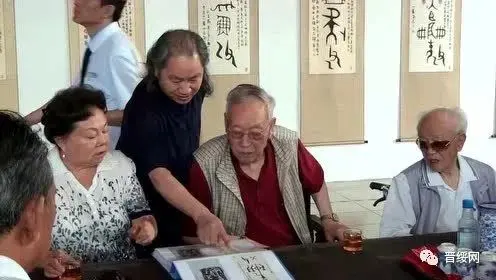 沉痛悼念晋绥老前辈李立功同志