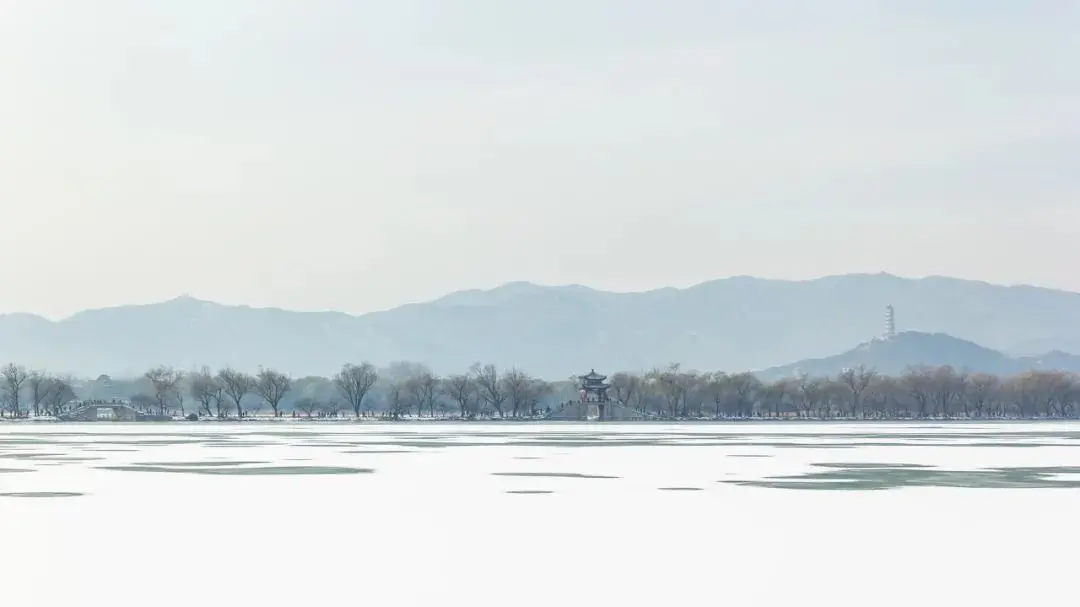 一下雪，张家界就美成了阿凡达