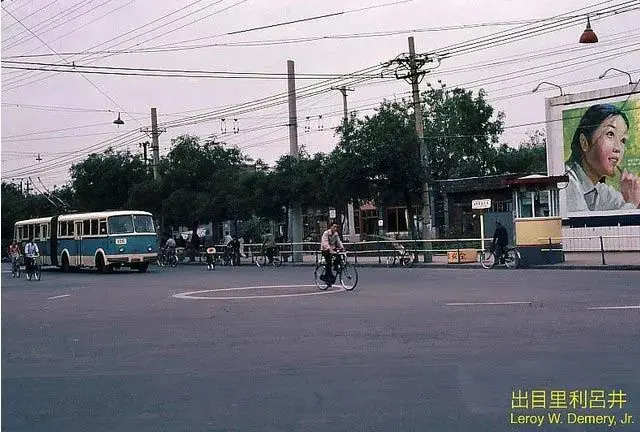 80年代外国游客拍摄的北京！把我看哭了！