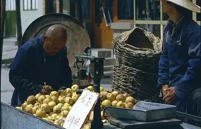 80年代外国游客拍摄的北京！把我看哭了！