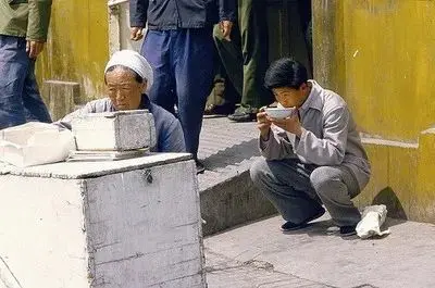 80年代外国游客拍摄的北京！把我看哭了！