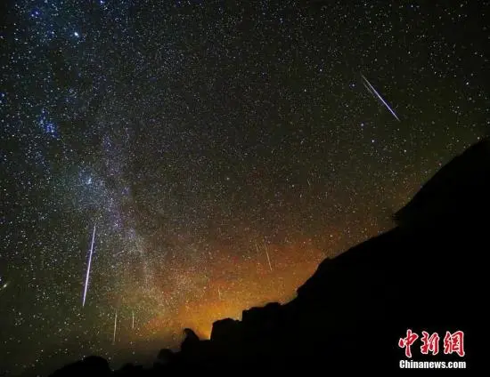 流星雨、日全食……12月，天文奇观“点燃”夜空