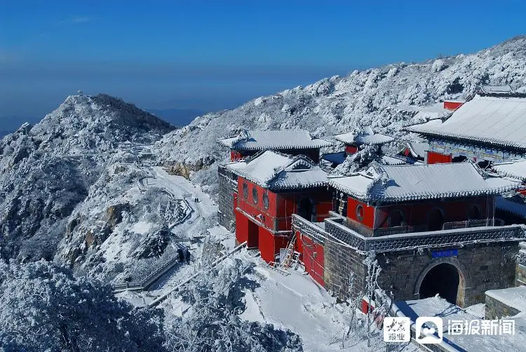 冬日游泰山，邂逅一场“冰雪奇缘”