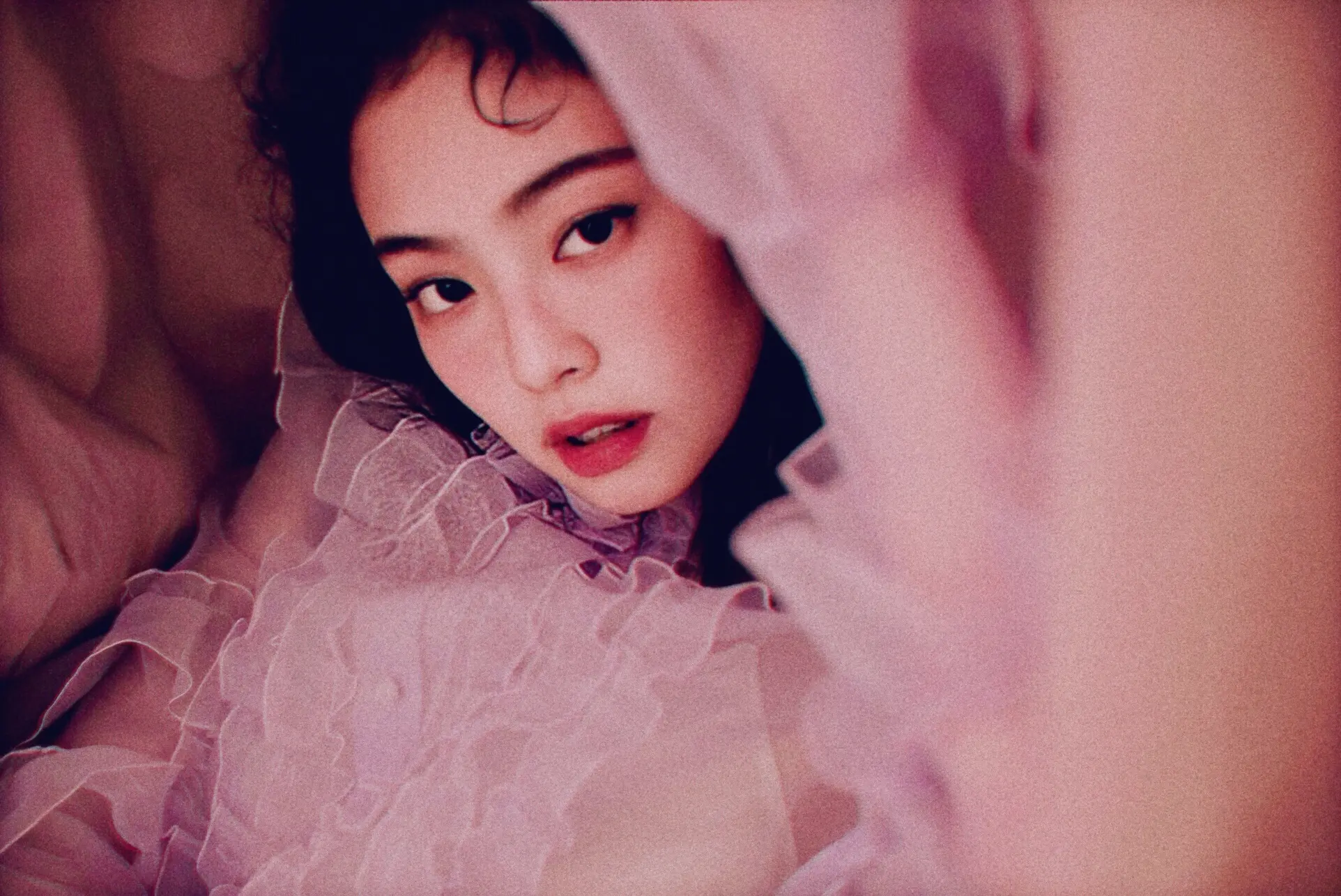 Jennie：爱你的人会想尽一切办法去爱你