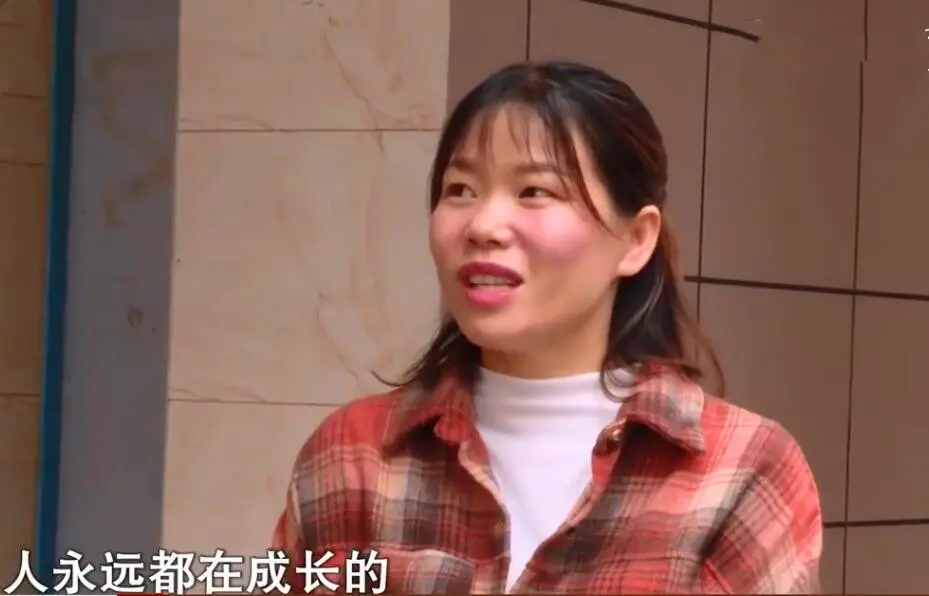 荒唐至极！妻子婚内犯错生下别人的孩子，还要上丈夫家户口