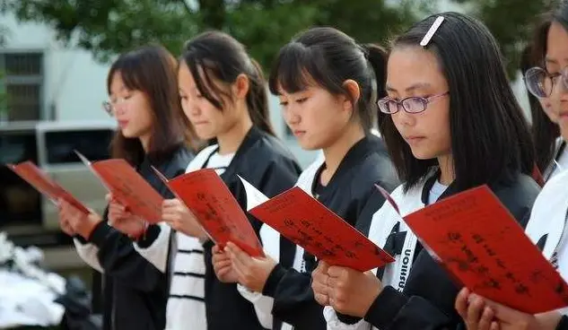 教育部传来好消息，这6所大学生将分配工作，毕业就有“铁饭碗”