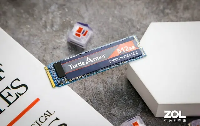 龟甲 T3000 NVMe SSD评测：稳以载“千秋”