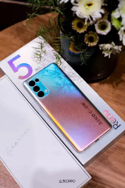 新一代人像拍摄神器？OPPO Reno5 系列今晚揭幕