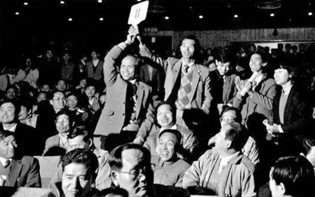 1980年，小夥花525萬在深圳買了一片土地，如今怎樣了？