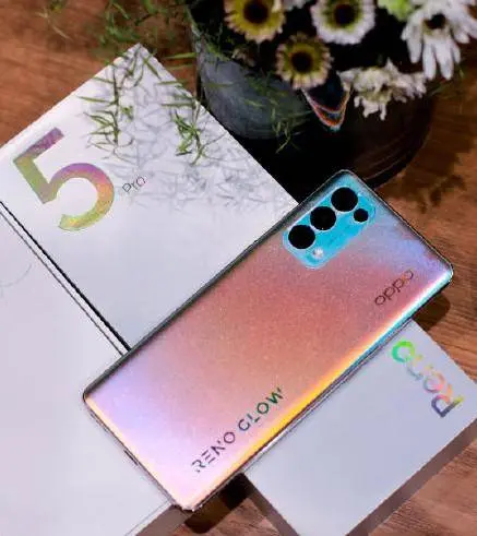 看完OPPO Reno5发布会，手里的华为P40 Pro都不香了？