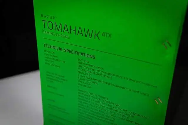 RAZER Tomahawk 战斧 ATX 装机报告