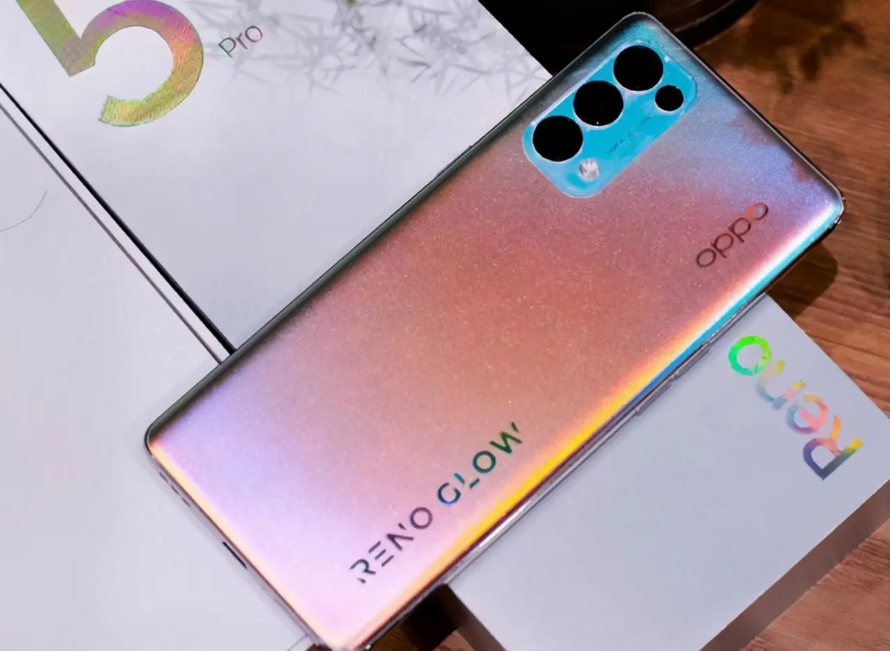 视频人像神器OPPO Reno5系列今晚登场，网友：迫不及待